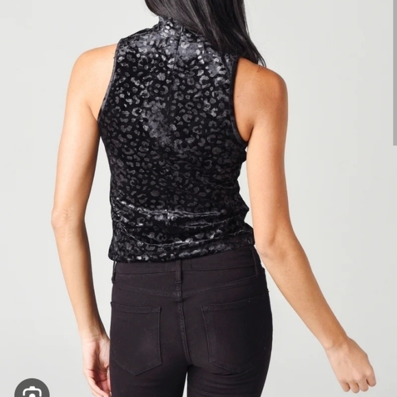 525 America Mock Neck Velvet Top - Picture 2 of 13